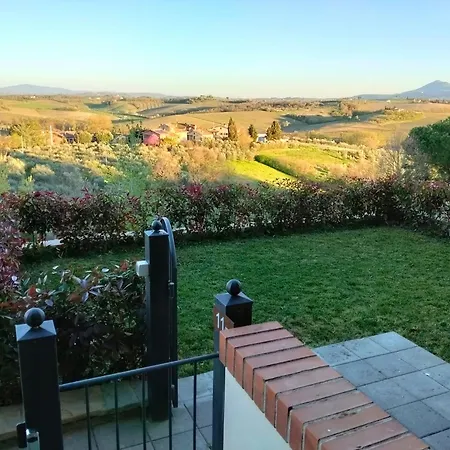 Essenza Di Toscana With View Montepulciano Stazione